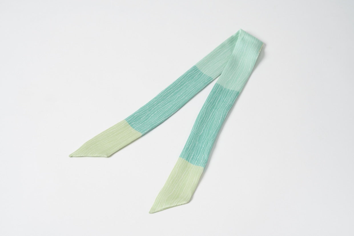 Tomita Sen Kogei: SARAKICHI – Komon Scarf (Bamboo)