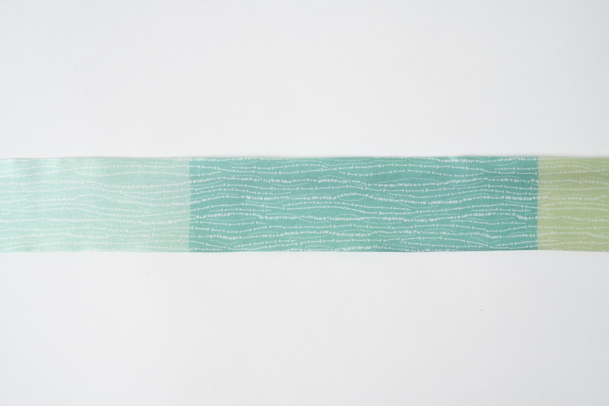Tomita Sen Kogei: SARAKICHI – Komon Scarf (Bamboo)