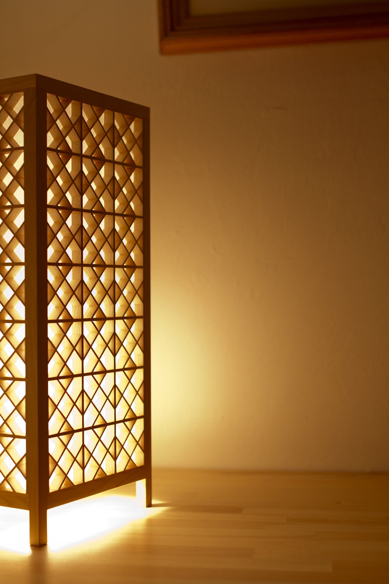 Kinoakari: Floor Lamp – Wamasu Large WA-MAS