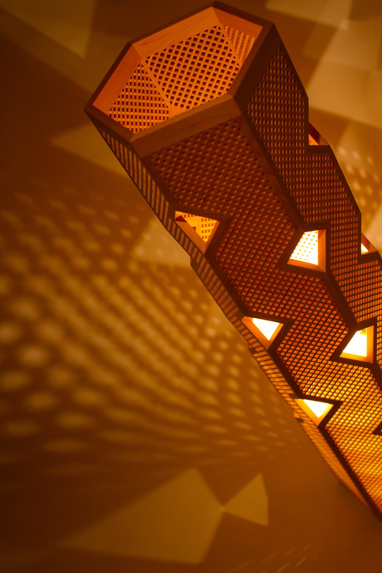 Kinoakari: Floor Lamp - Wave WEV-91